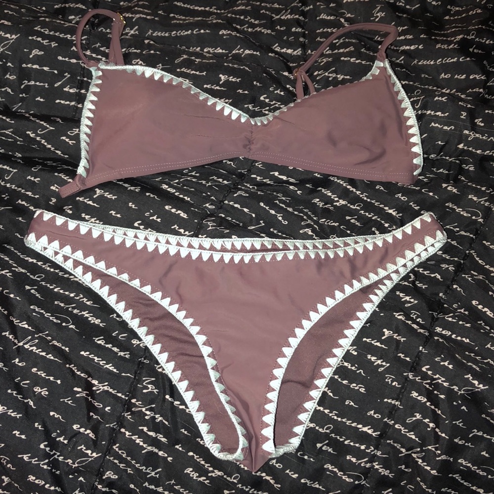Bathing suit